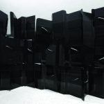 Ewa Axelrad, Zadyma (z cyklu Plaga), 2014, instalacja, В© Muzeum WspГіЕ‚czesne WrocЕ‚aw